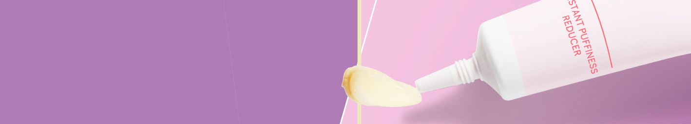 Een klodder van de Mary Kay Instant Puffiness Reducer naast de verpakking van het product