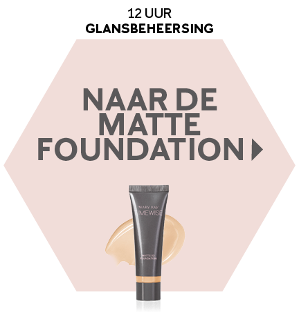 De TimeWise® Matte 3D Foundation heeft een roze achtergrond in de vorm van een zeshoek. Op de zeshoek staat "Naar de Matte Foundation".