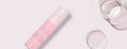 TimeWise® Microdermabrasion Pore Minimizer alsmede verschillende reageerbuisjes
